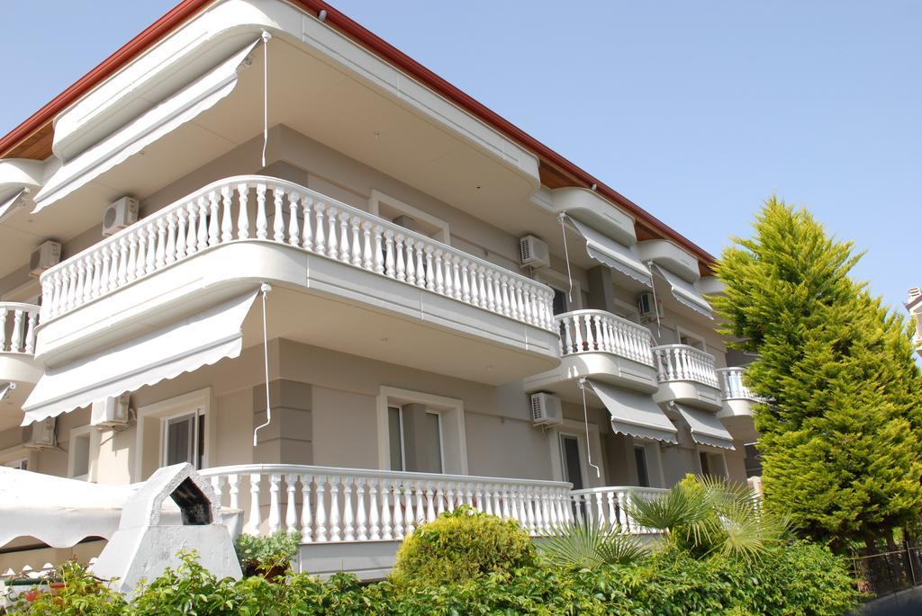 John & Eve Hotel Paralía エクステリア 写真